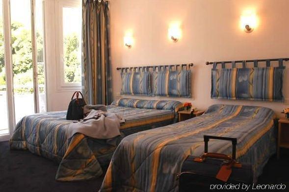 Hotel Esplanade Eden Lourdes Rum bild